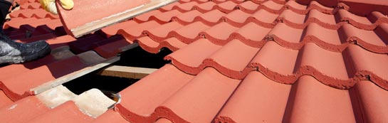 compare Llanfair Clydogau roof repair quotes